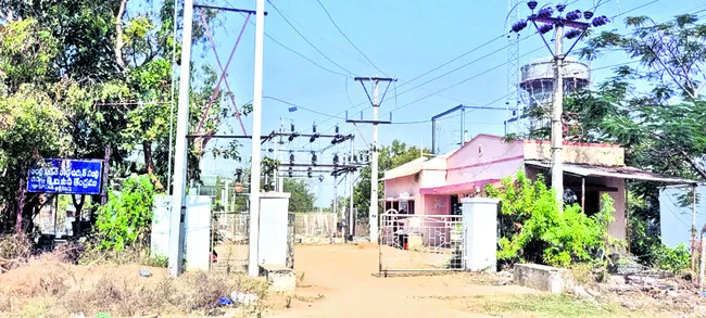 కర్షకుడికి కరెంటోళ్ల షాక్‌