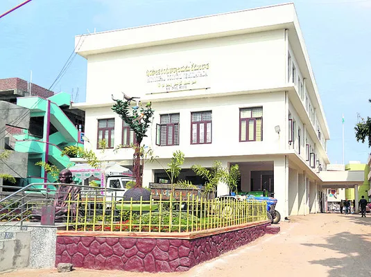 ● నగర పంచాయతీ నుంచి   మున్సిపాలిటీ వరకు ● అంచెలంచెలుగా 