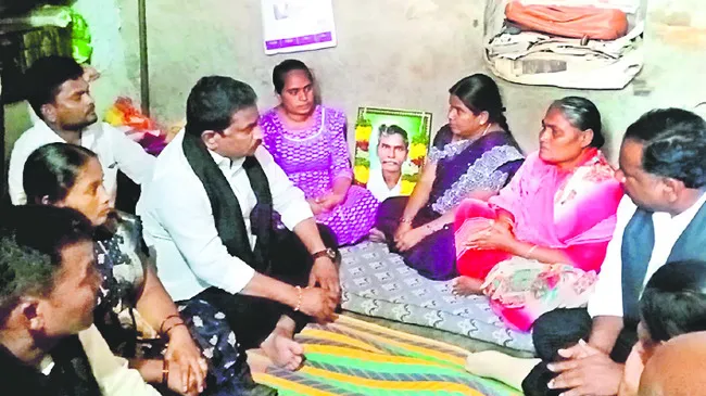 మందా సాల్మన్‌ది రాజకీయ హత్యే 