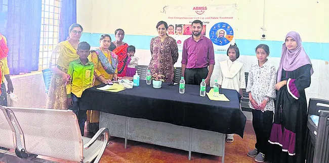 చీలిక పెదవులకు శస్త్రచికిత్స 