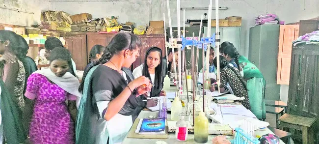 ప్రయోగాల కోసం నిధులు మంజూరు 