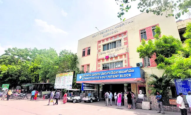 పెద్దాసుపత్రి డైట్‌ టెండర్‌ మాకే దక్కాలి!