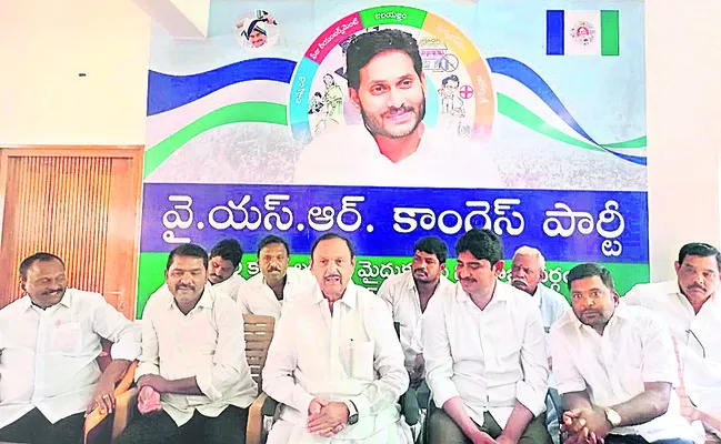 ప్రజలకు పుట్టా వెన్నుపోటు