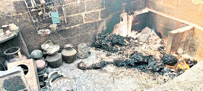 దంపతుల సజీవ దహనం 