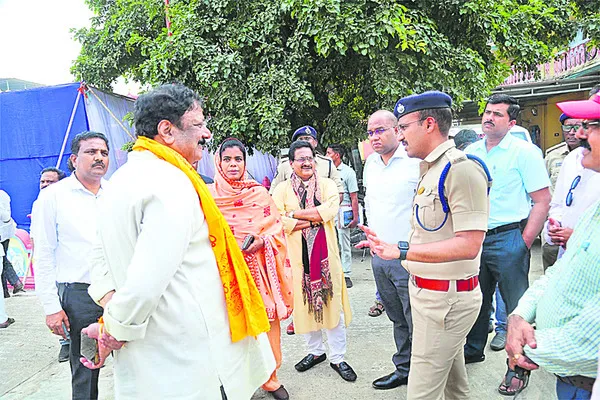 ప్రపంచ తెలుగు మహాసభలకు భారీ బందోబస్తు 