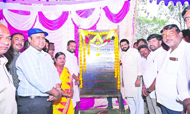 రూ.11.14కోట్లతో ఎక్సలెన్స్‌ భవనం