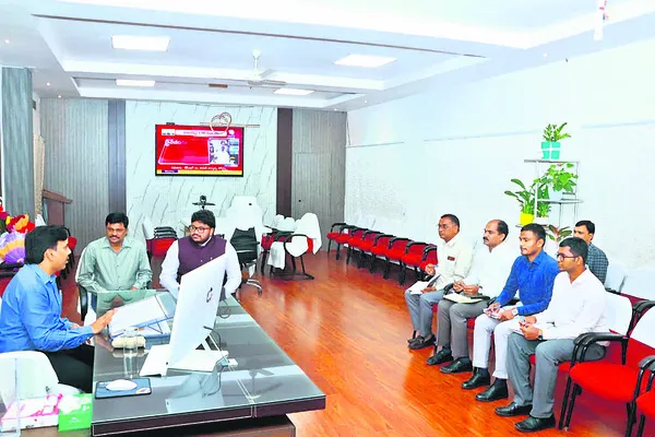 సమస్యల పరిష్కారంలో  చురుకుగా ఉండాలి  