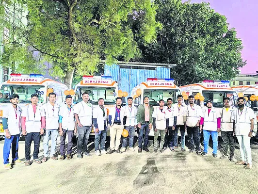 ఐదు అంబులెన్స్‌లు మంజూరు 