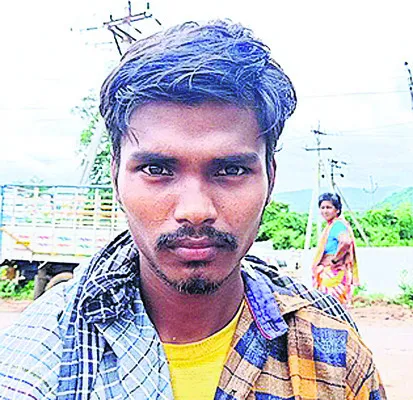 పసుపు ధర ఢమాల్‌ 