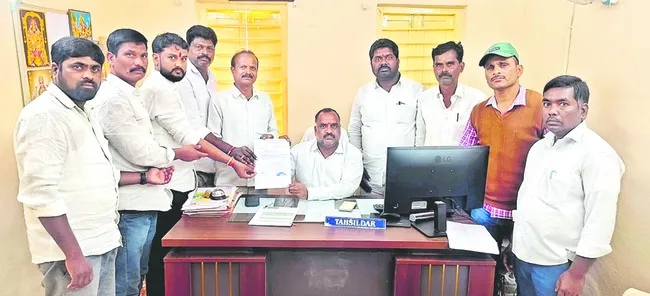 స్సీకర్‌కు శుభాకాంక్షలు 