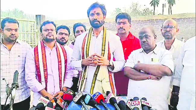 శివలింగం ఘటనపై బీజేపీ మాట్లాడదే? 