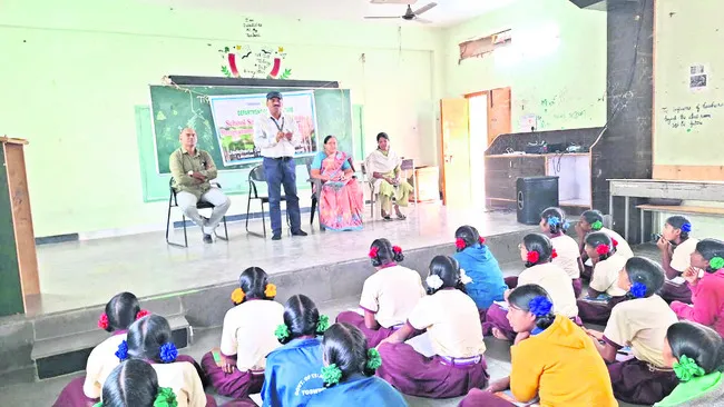 మట్టిలో పోషకాల ఆధారంగా పంటల సాగు 