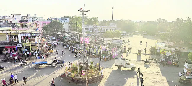 ఆసిఫాబాద్‌కు దశాబ్దాల చరిత్ర