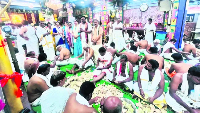 శ్రీమావుళ్లమ్మ ఆలయ హుండీల ఆదాయం రూ.59.25 లక్షలు 