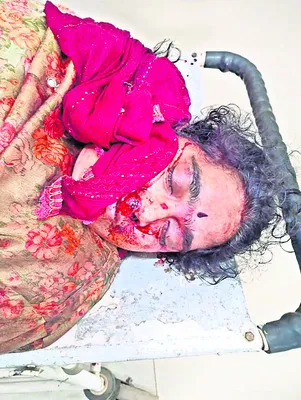 రోడ్డు ప్రమాదంలో మహిళ మృతి 