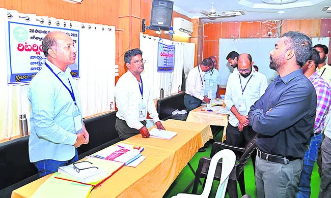 నామినేషన్ల ప్రక్రియ పకడ్బందీగా చేపట్టాలి