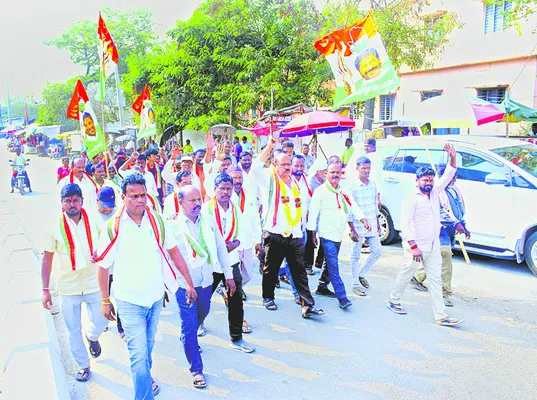 కాంగ్రెస్‌తోనే అభివృద్ధి 