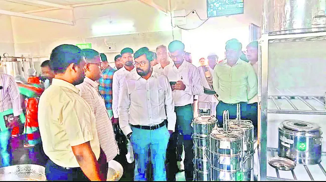 స్మార్ట్‌ కిచెన్‌ షెడ్స్‌ నిర్వహణ భేష్‌ 