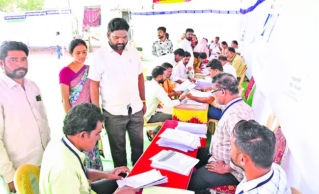 నామినేషన్లకు నేడు ఆఖరు