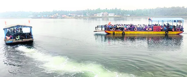 అంతర్వేది ఉత్సవాలకు పెరిగిన రద్దీ 