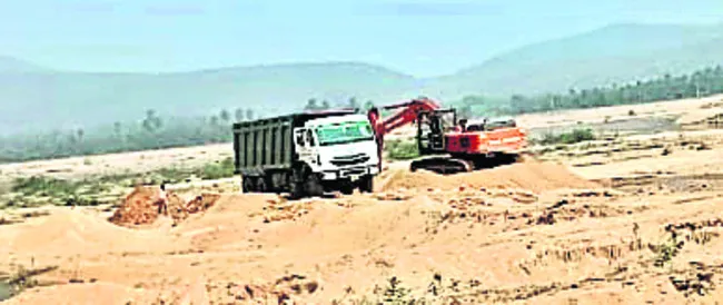 ఇసుకాసురుడు !