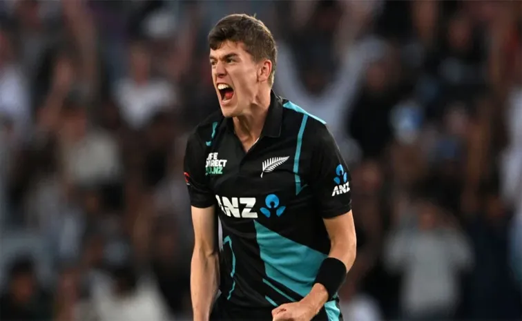న్యూజిలాండ్‌ ఫాస్ట్‌ బౌలర్‌కు ఊహించని అవకాశం