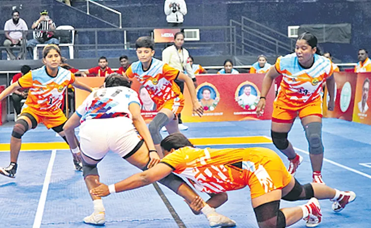 Telangana was defeated in the pre quarterfinals of the women's kabaddi championship4
