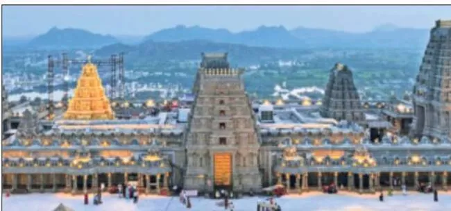 డాలర్ల మాయంలో ఇద్దరు ఉద్యోగుల సస్పెన్షన్‌