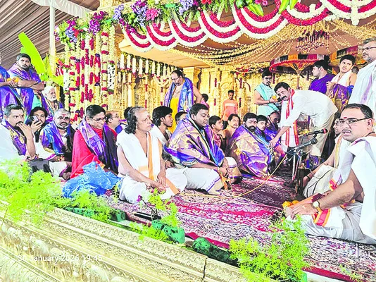 ఘనంగా సదస్యం, నగరోత్సవం 