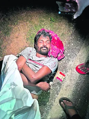 రోడ్డు ప్రమాదంలో వ్యక్తి మృతి 