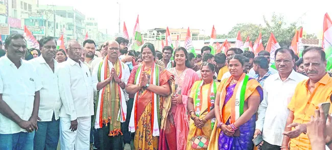 80 వార్డులు.. 816 నామినేషన్లు 