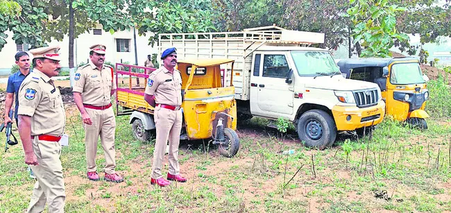 బాధితులకు భరోసా కల్పించాలి : ఎస్పీ