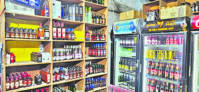 న్యూ ఇయర్‌ ‘కిక్కు’ 