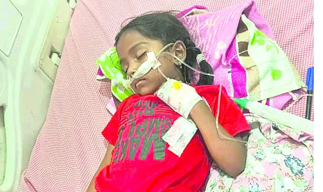 చిన్నారికి ‘ఊపిరి’పోయండి