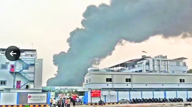 అతిప్రయాస మీద అదుపులోకి మంటలు