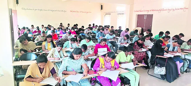 కొలువుల కోట!