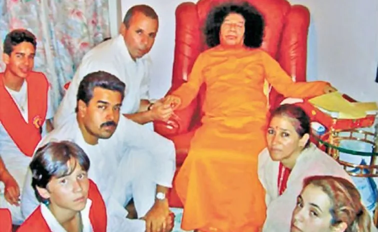 Nicolás Maduro Devotee of Sathya Sai Baba
