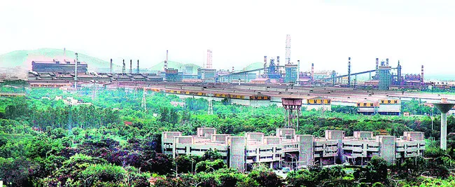 రికార్డులు కొట్టినా.. జీతాల్లో కోతలే.. 