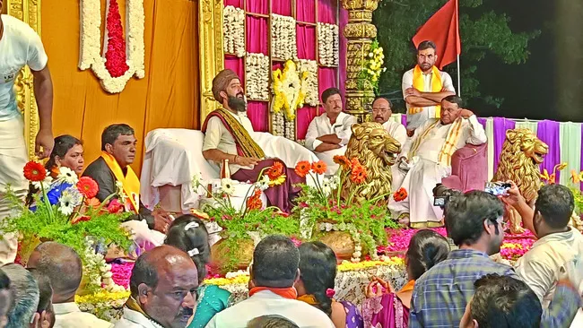 సనాతన ధర్మాన్ని కాపాడండి