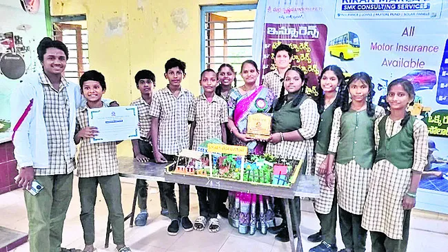 ఎస్‌ఎస్‌ఆర్‌పురం విద్యార్థుల ప్రతిభ 