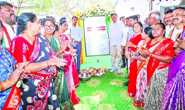 ఆర్థిక ఇబ్బందులున్నా సంక్షేమం ఆగదు