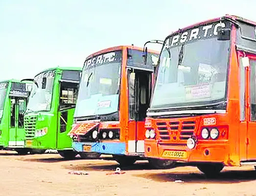 పోకిరీల కిరికిరి!