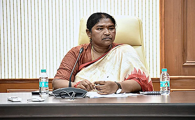 ‘ఎంజీనరెగా బచావో సంగ్రామ్‌’ కన్వీనర్‌గా మాకెన్‌