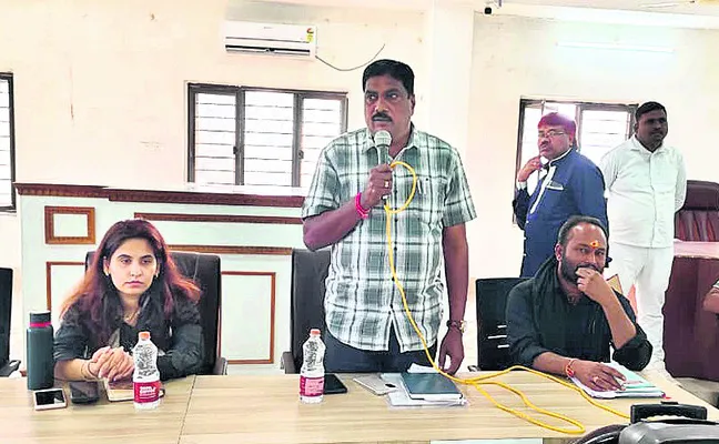 నిబంధనల ప్రకారమే  ఓటరు జాబితా
