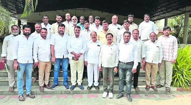 ఉద్యమకారులకు ఇచ్చిన హామీలు అమలు చేయాలి 
