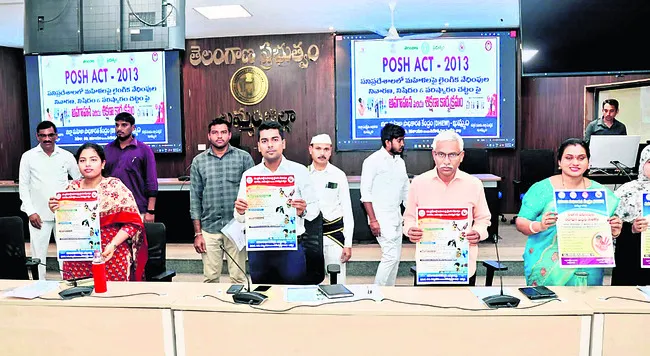 ‘ఎవ్రీ చైల్డ్‌ రీడ్స్‌’పై దృష్టి పెట్టాలి