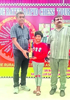 చెస్‌లో జిల్లా క్రీడాకారుల ప్రతిభ