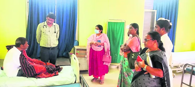 మాతాశిశు ఆరోగ్య కేంద్రం తనిఖీ