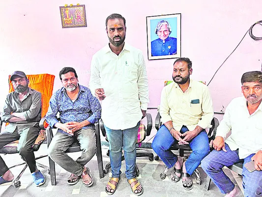 షాద్‌నగర్‌ను జిల్లా కేంద్రంగా ఏర్పాటు చేయాలి 