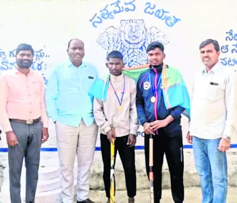 జాతీయ స్థాయి పోటీలకు  విద్యార్థి ఎంపిక 
